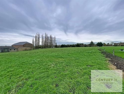                                         Grond te koop in Buzet, € 155.000
