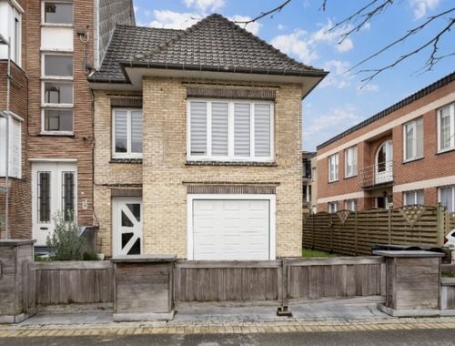                                         Villa te koop in De Panne, € 340.000
