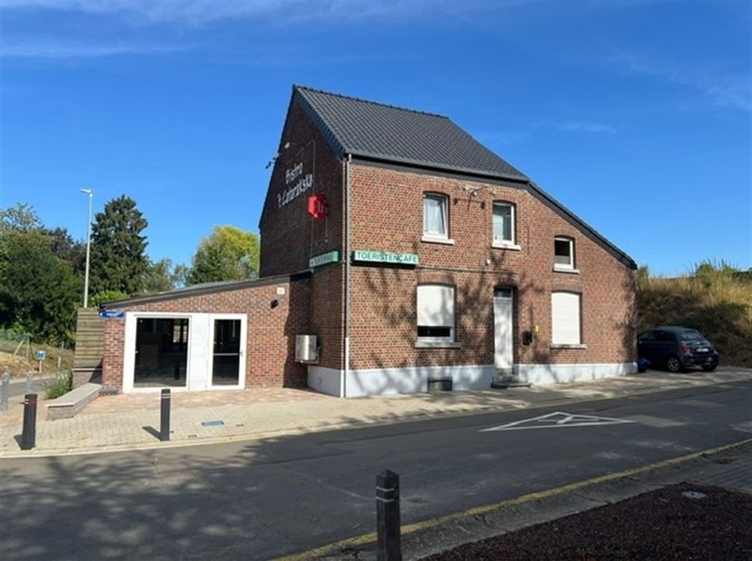 Bedrijfsvastgoed te koop
                    in 3870 Klein-Gelmen