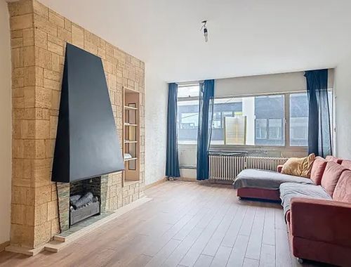                                         Appartement te koop in Charleroi, € 89.000
