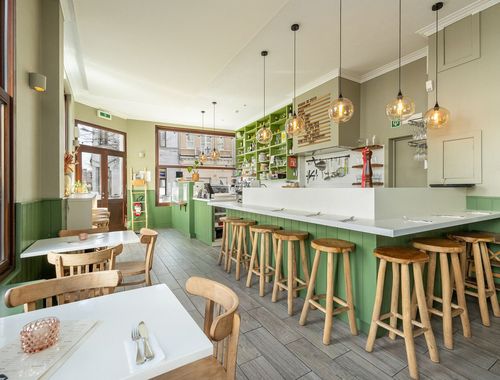                             Rez-de-chaussée commercial à vendre à Antwerpen
