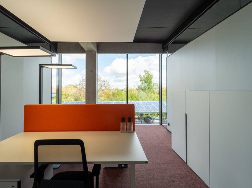 Dans le centre d'affaires V.Futurum, nous proposons des bureaux modernes à louer à Roeselare. Cet établissement commercial innovant est conçu pour con