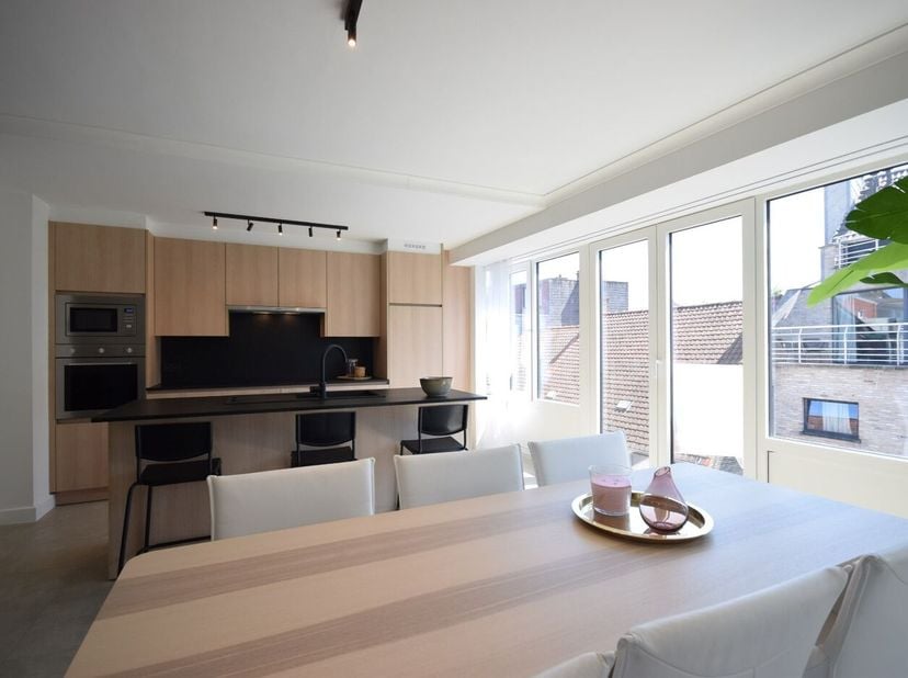 Appartement te koop in Iepersestraat 30,
                    8800 Roeselare