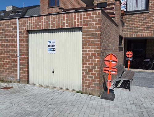                                         Garage te koop in Koekelare, € 30.000
