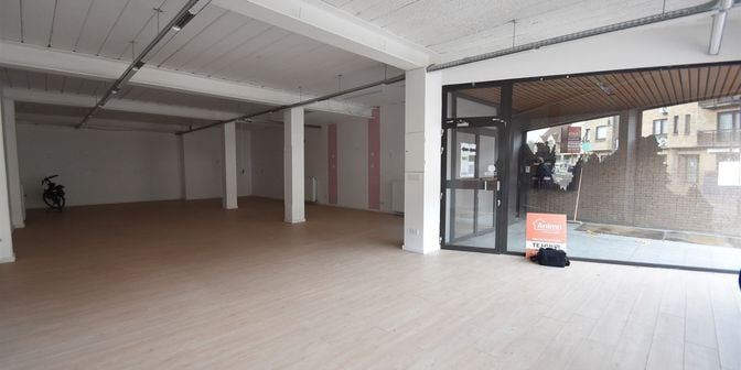 Bedrijfsvastgoed te koop in Vredelaan 28, 3530 Houthalen