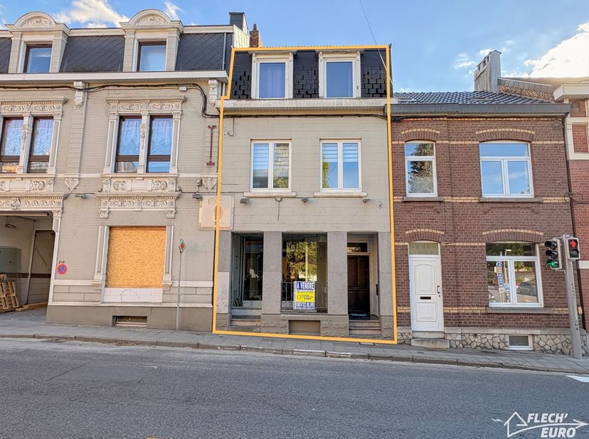 Huis te koop in Avenue Reine Astrid 214,
                    4802 Heusy