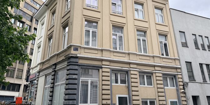 Appartement te koop in Rue de Mot, 1040 Etterbeek