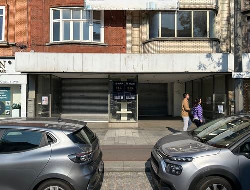                                         Andere te koop in Merksem, € 500.000
