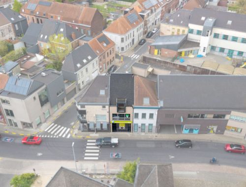                                         Bâtiment commercial à vendre à Wevelgem, € 299.000

