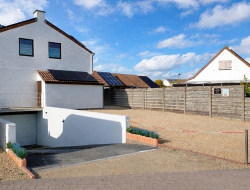                                         Maison à vendre à Bredene, € 240.000
