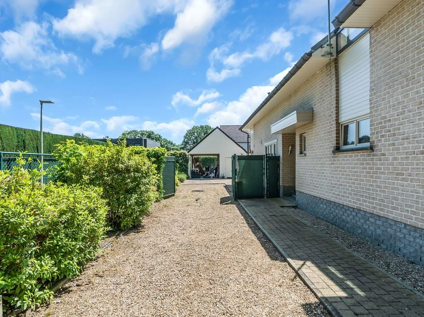Maison à vendre
                    à 3600 Genk