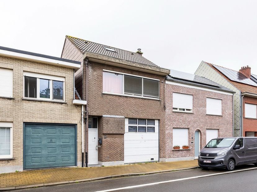 Huis te koop in Sint Catharinastraat 53,
                    2940 Stabroek