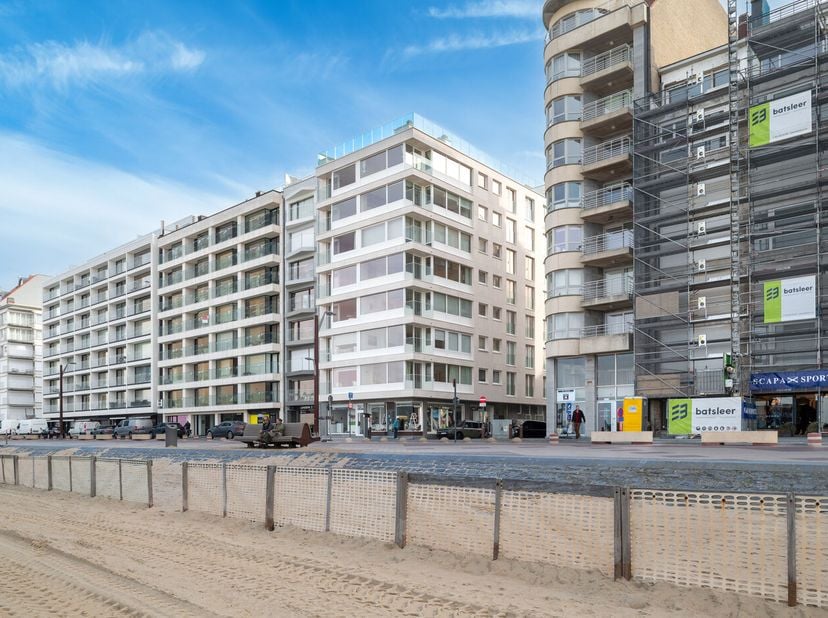 Bedrijfsvastgoed te koop in Zeedijk 778,
                    8300 Knokke
