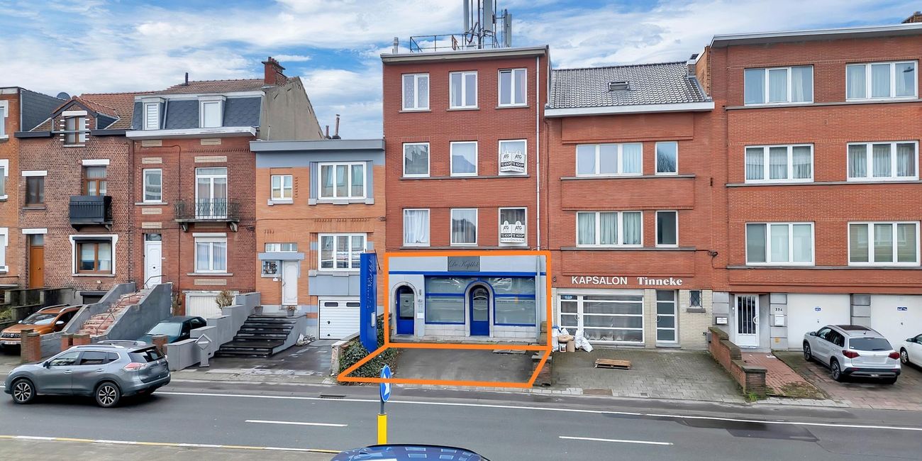 Ninoofsesteenweg 220 bus 0 + 1