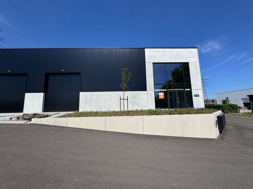 Bedrijfsvastgoed te huur in Oosterring 7 bus B0001,
                    3600 Genk
