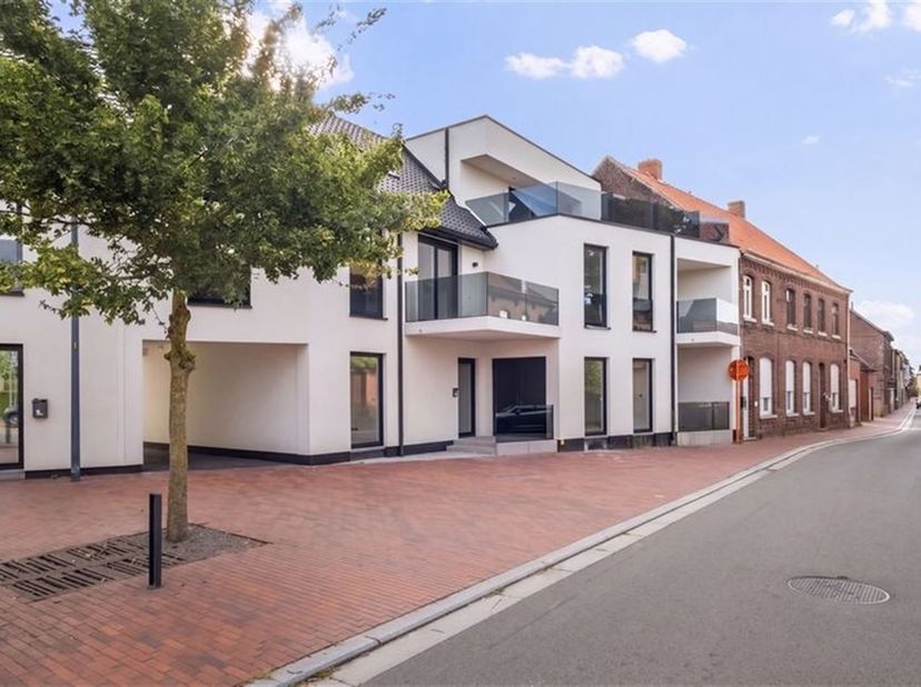 Rustig wonen met groen en de Schelde vlakbij.<br />
<br />
Dit gelijkvloerse nieuwbouwappartement combineert een rustige ligging met een vlotte verb