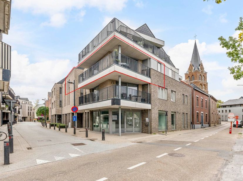 Appartement te koop in Begijnhofplein 2 bus 8,
                    3545 Halen