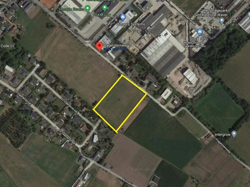 Ditrecreatieterrein in Sint-Katelijne-Waver maakt de realisatie van recreatieve en toeristische projecten op grote schaal mogelijk. Je beschikt over e