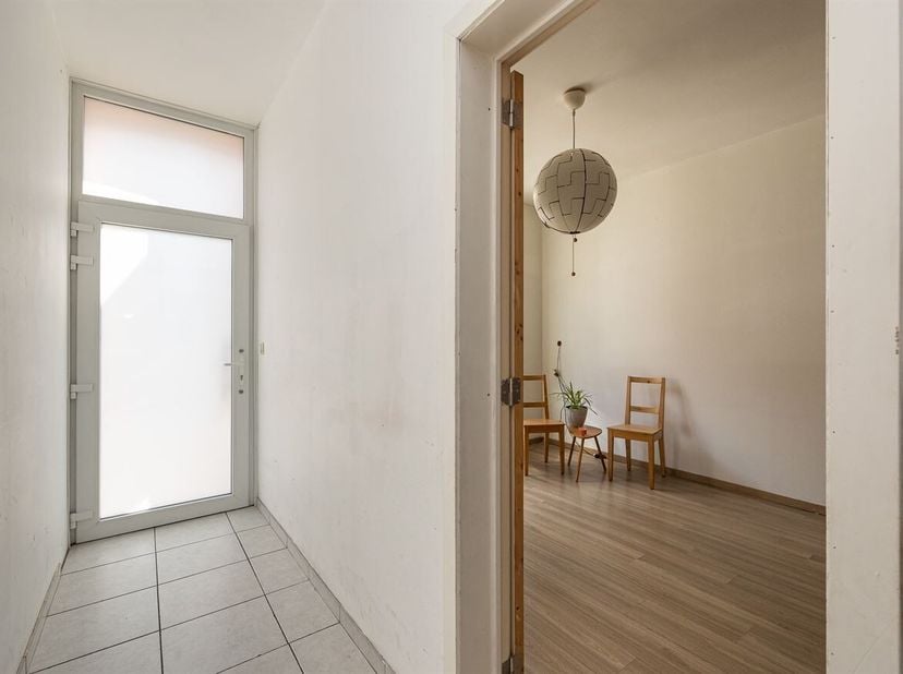 Instapklare stadswoning met 2 slaapkamers<br />
Ontdek deze charmante stadswoning met 2 slaapkamers, ideaal gelegen in de Van Nevelestraat te Deurne.