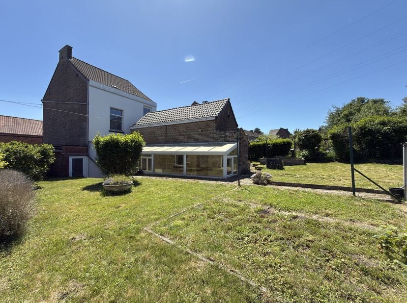 Huis te koop
                    in 6110 Montigny-le-Tilleul