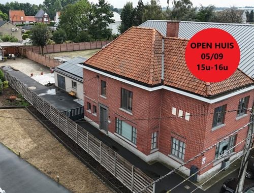                                         Woning te koop in Oostrozebeke, € 383.900
