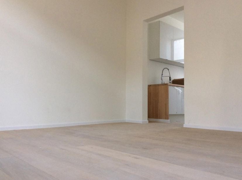Een bezoekmoment aanvragen kan via onze website: https://vicusvastgoed.be/nl/te-huur <br />
- Ga naar het respectievelijke pand en klik op ‘bezoek aan