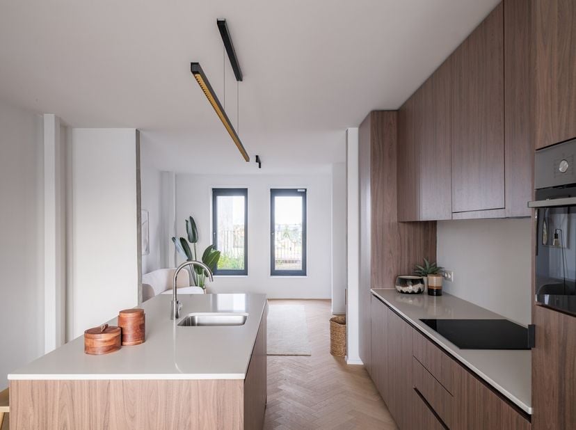 Laat u inspireren en ontdek de eigendom via: https://thibaultfiers.be/eigendom/een-lichtrijk,-instapklaar-ben-appartement./8539103<br />
Zelden heeft