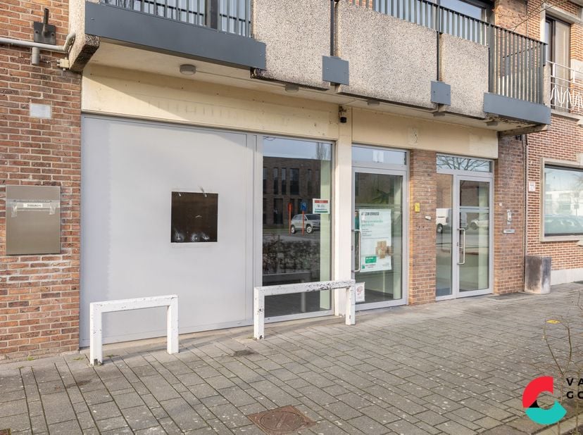 Bien professionnel à vendre
                    à 3950 Kaulille