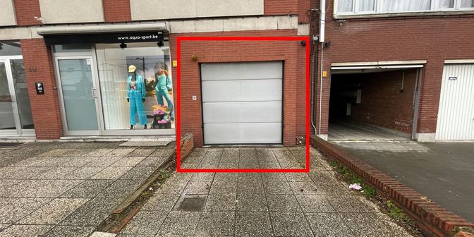 Garage te huur in August Van de Wielelei 103, 2100 Deurne