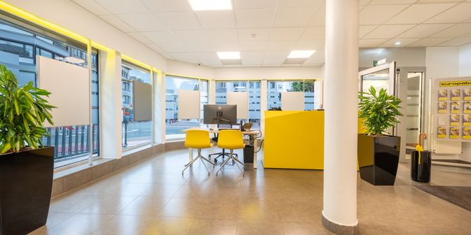 Bedrijfsvastgoed te huur in Grote Markt 35 - A, 8930 Menen
