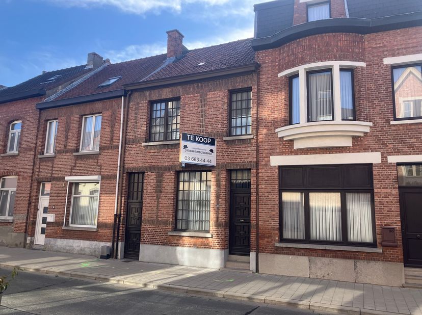 Huis te koop in ,
                    9140 Temse