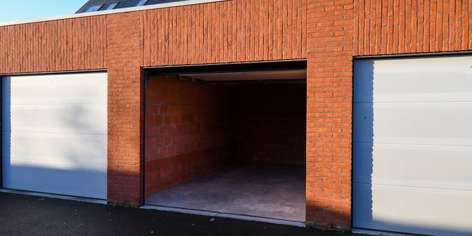Garage te huur in Gullegemsestraat 121 G3, 8880 Sint-Eloois-Winkel