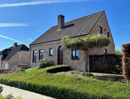                                         Villa te koop in Sint-Pieters-Leeuw, € 699.000
