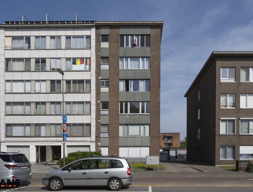                                         Appartement te huur in Merksem, € 850
