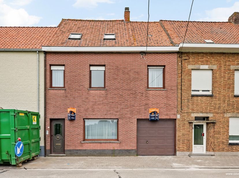 Huis te koop in Sint-Katharinastraat 26,
                    8501 Heule
