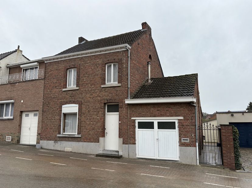 Maison à vendre
                    à 3870 Heers