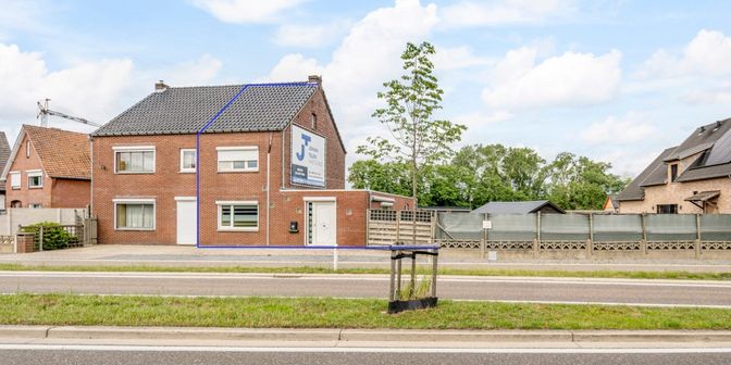 Huis te koop in Rotemerlaan 69, 3680 Neeroeteren