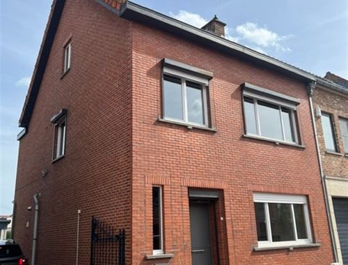                                         Eengezinswoning te huur in Nieuwerkerken, € 1.195
