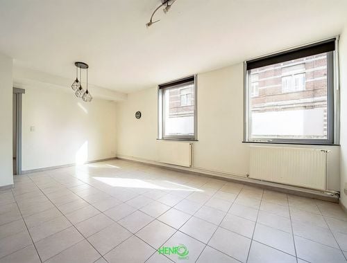                                         Appartement te huur in Tournai, € 720
