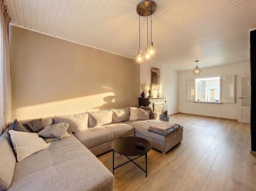 Maison à vendre
                    à 2070 Burcht