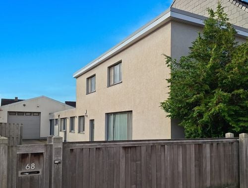                                         Maison à vendre à Ranst, € 635.000
