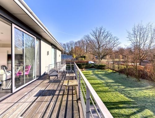                                         Penthouse à louer à Uccle, € 2.650
