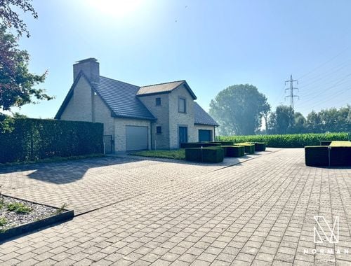                                         Villa te koop in Hulste, € 995.000

