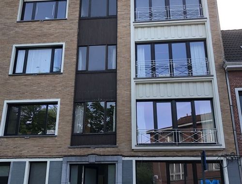                                         Appartement te huur in Sint-Amandsberg, € 1.100
