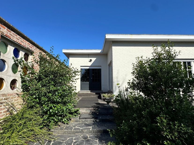 Maison à vendre
                    à 8793 Sint-Eloois-Vijve