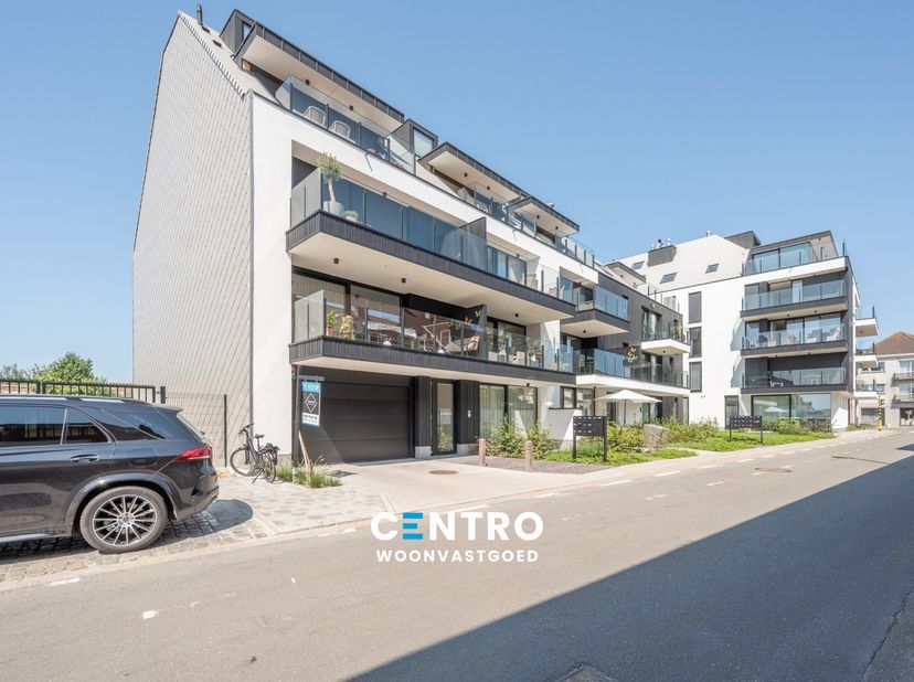 Garage te huur in ,
                    8370 Blankenberge