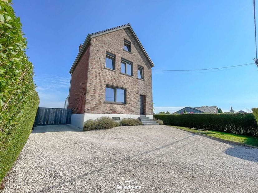 Maison à vendre à Rue de Gourgues 54,
                    7608 Wiers