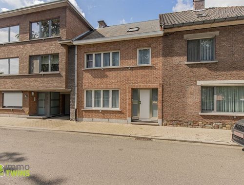                                         Woning te koop in Sint-Gillis-Bij-Dendermonde, € 242.000
