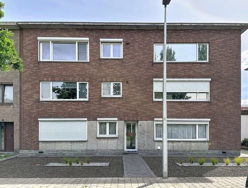                                         Appartement te koop in Aartselaar, € 240.000
