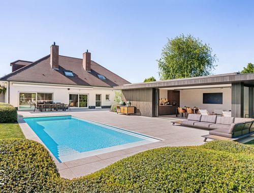                                         Villa te koop in Ouwegem, € 1.290.000
